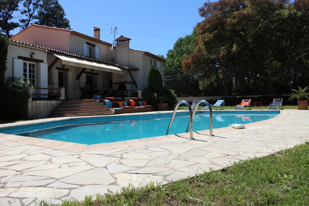 Le Chene Et L'Eau Bed & Breakfast Roquebrune-sur-Argens Exterior foto