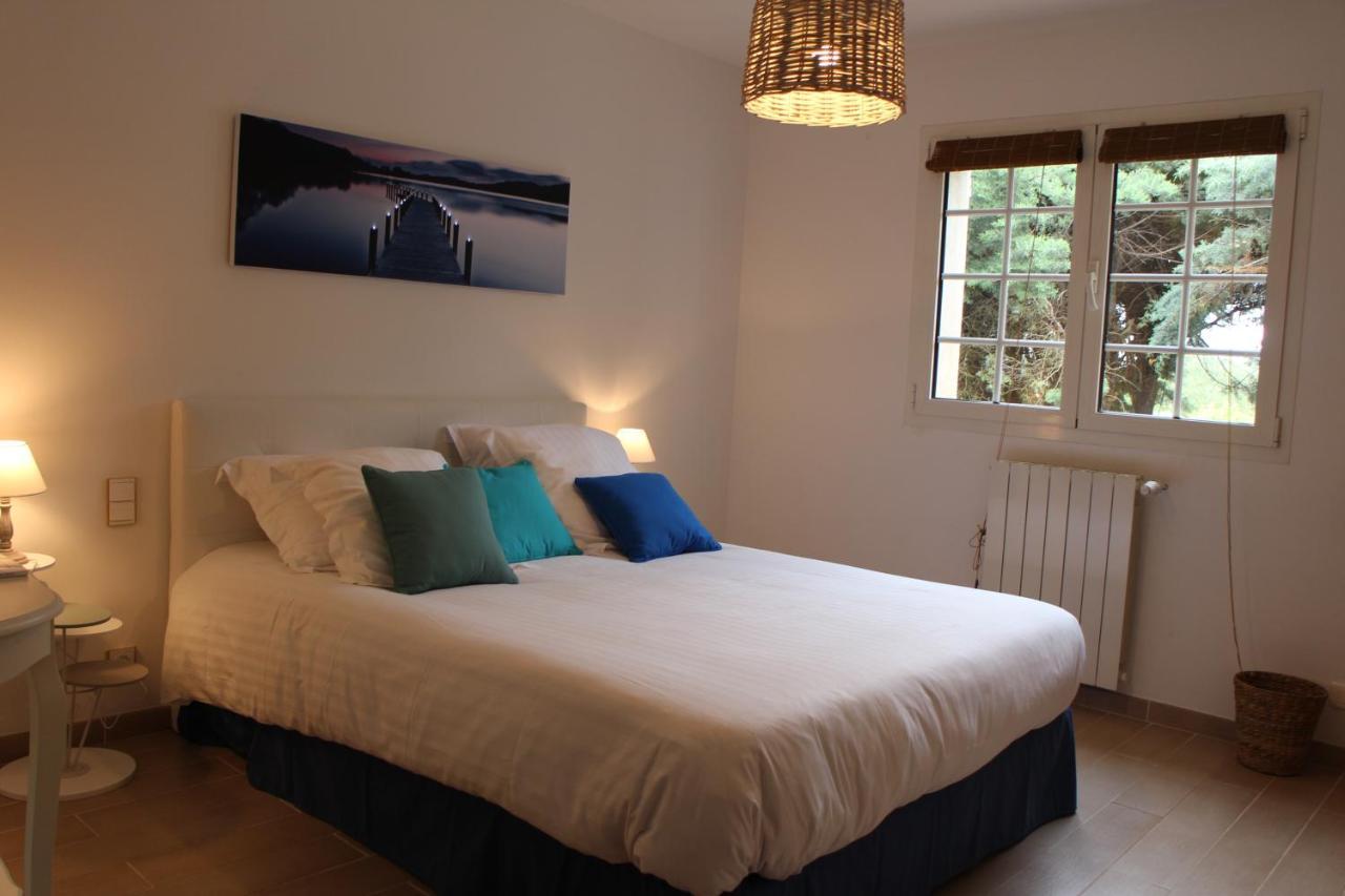 Le Chene Et L'Eau Bed & Breakfast Roquebrune-sur-Argens Exterior foto